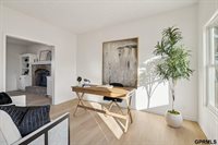 6514 North 104 Street, Omaha, NE 68122