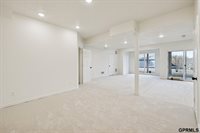 6514 North 104 Street, Omaha, NE 68122