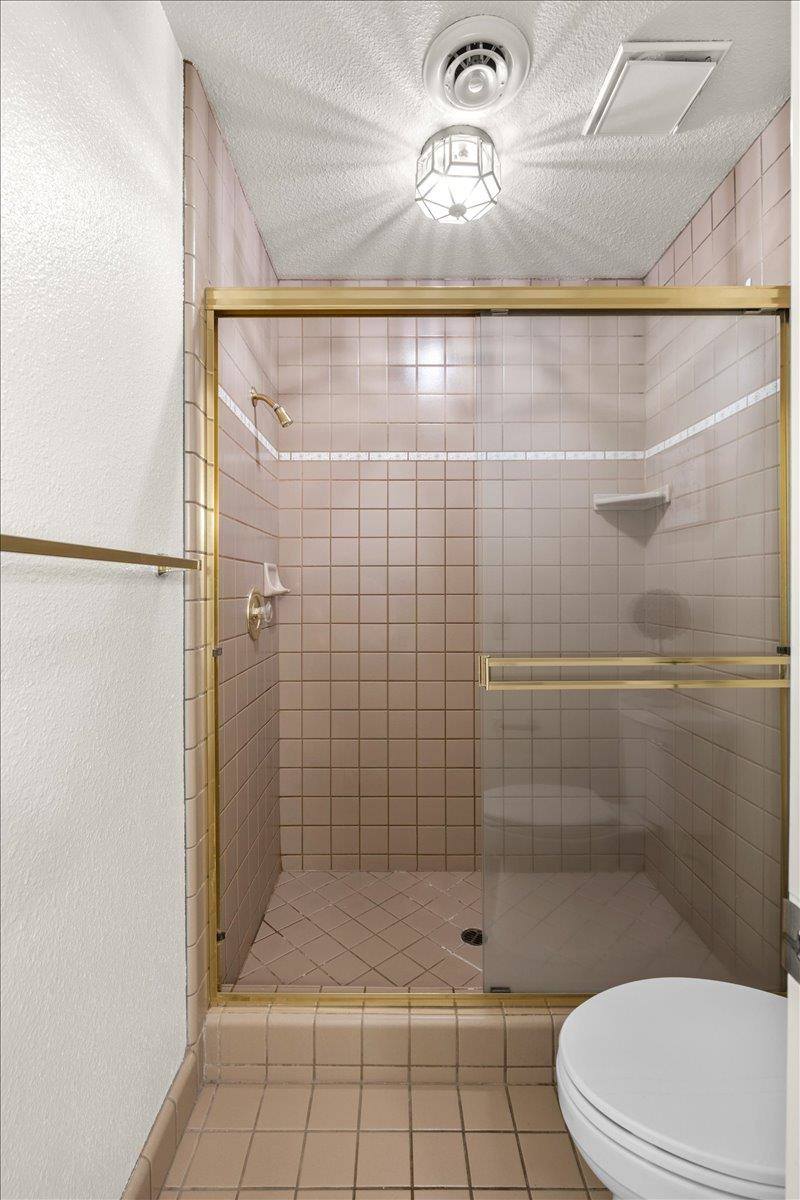 228 Foresthill Ave, Auburn, CA 95603