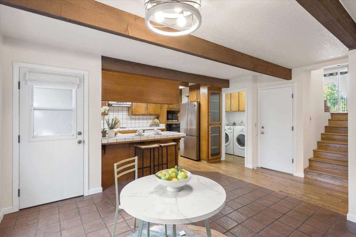 228 Foresthill Ave, Auburn, CA 95603