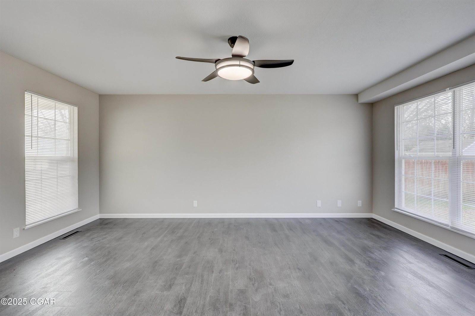 330 North Tyler Avenue, Joplin, MO 64801