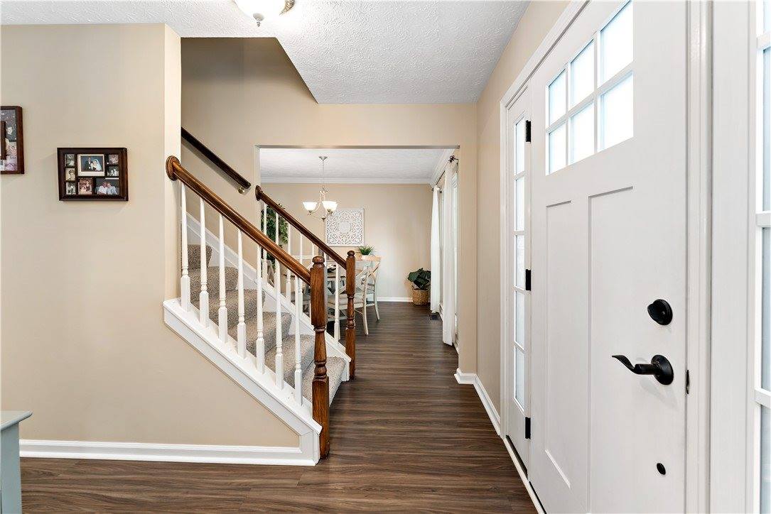 166 Vista Drive, Cecil, PA 15317