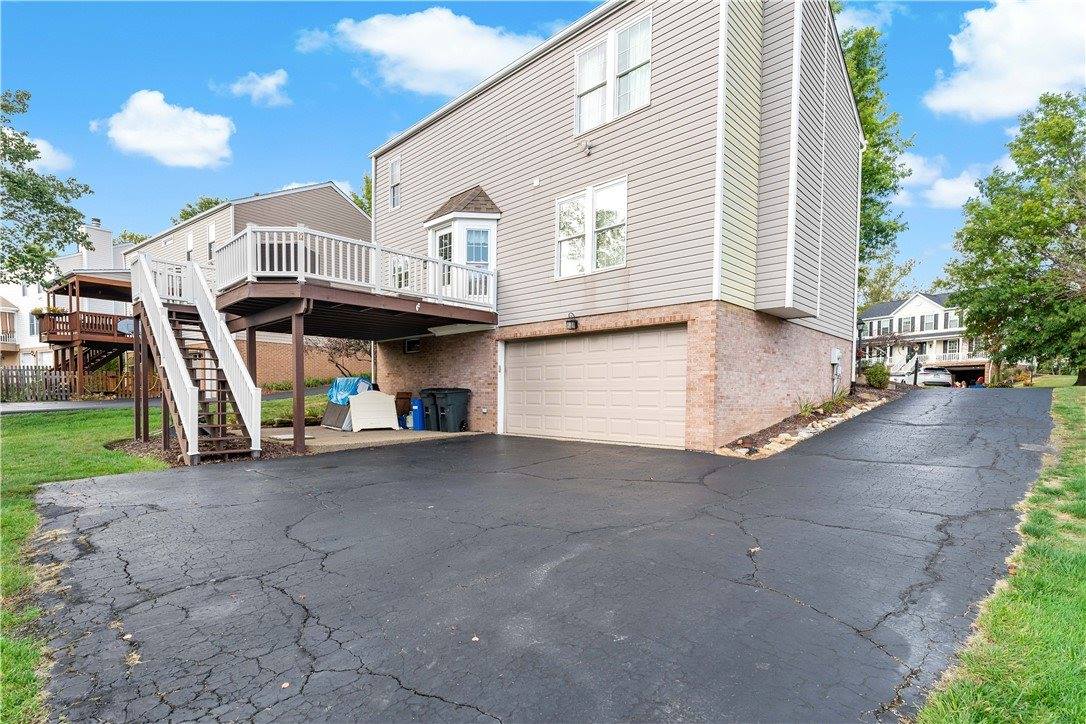 166 Vista Drive, Cecil, PA 15317