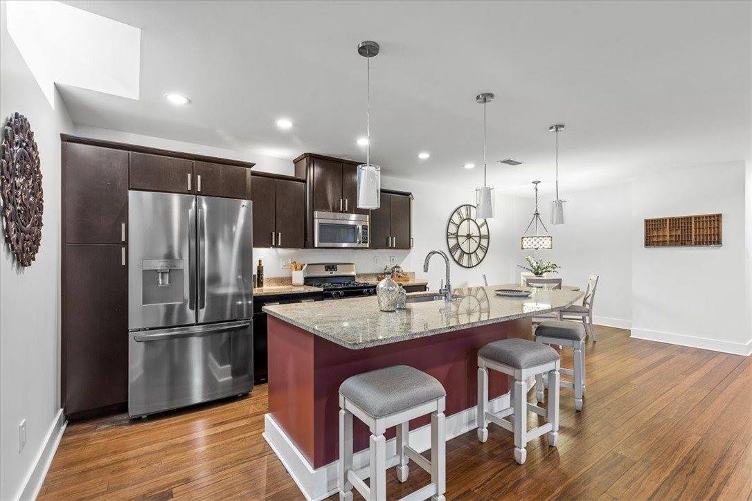 1822 Harcum Way, South Side, PA 15203