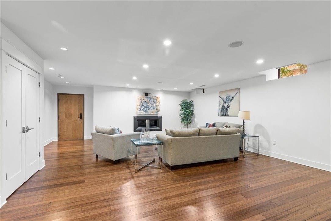 1822 Harcum Way, South Side, PA 15203