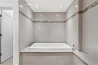 1822 Harcum Way, South Side, PA 15203