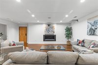 1822 Harcum Way, South Side, PA 15203