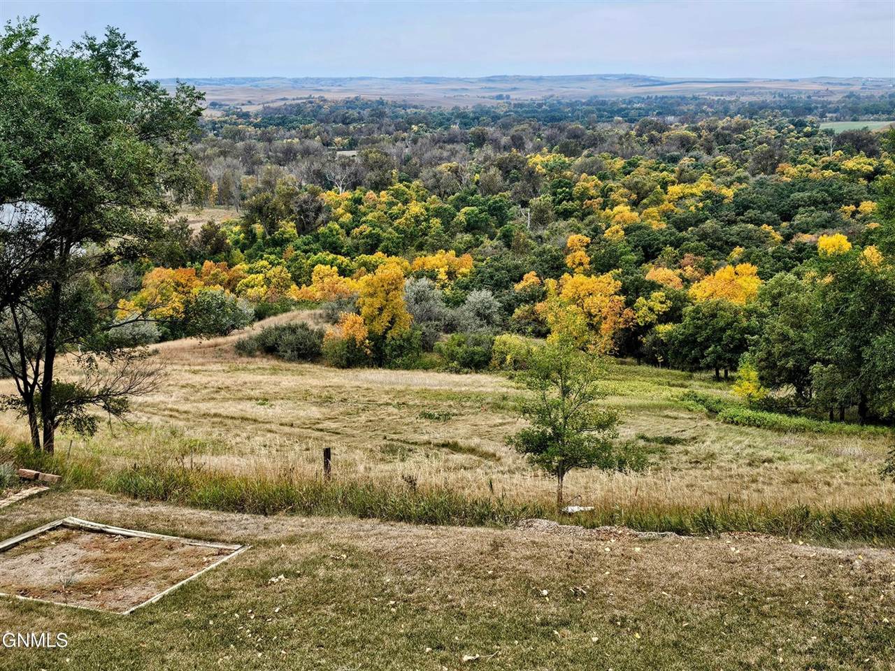 715 Paulsen Drive NW, Mandan, ND 58554