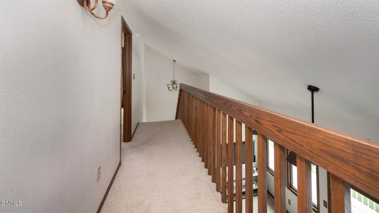 715 Paulsen Drive NW, Mandan, ND 58554