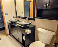 715 Paulsen Drive NW, Mandan, ND 58554