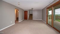 715 Paulsen Drive NW, Mandan, ND 58554
