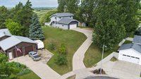 715 Paulsen Drive NW, Mandan, ND 58554