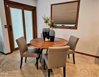 715 Paulsen Drive NW, Mandan, ND 58554