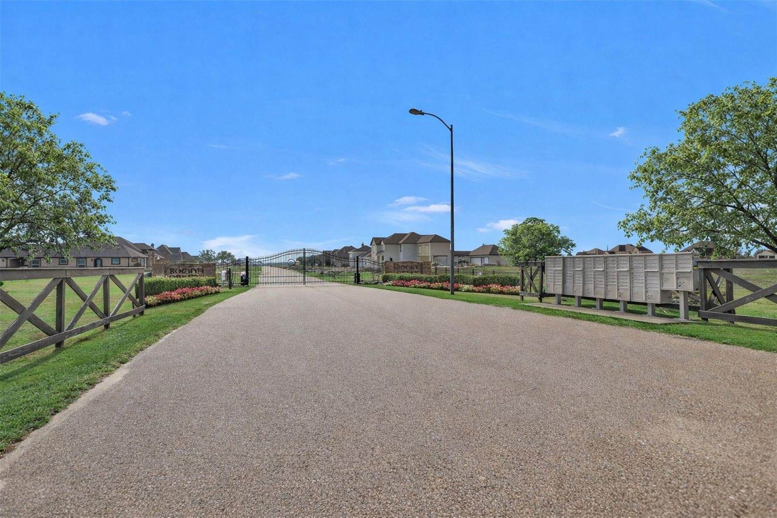 13434 Whispering Sage Drive, Hockley, TX 77447