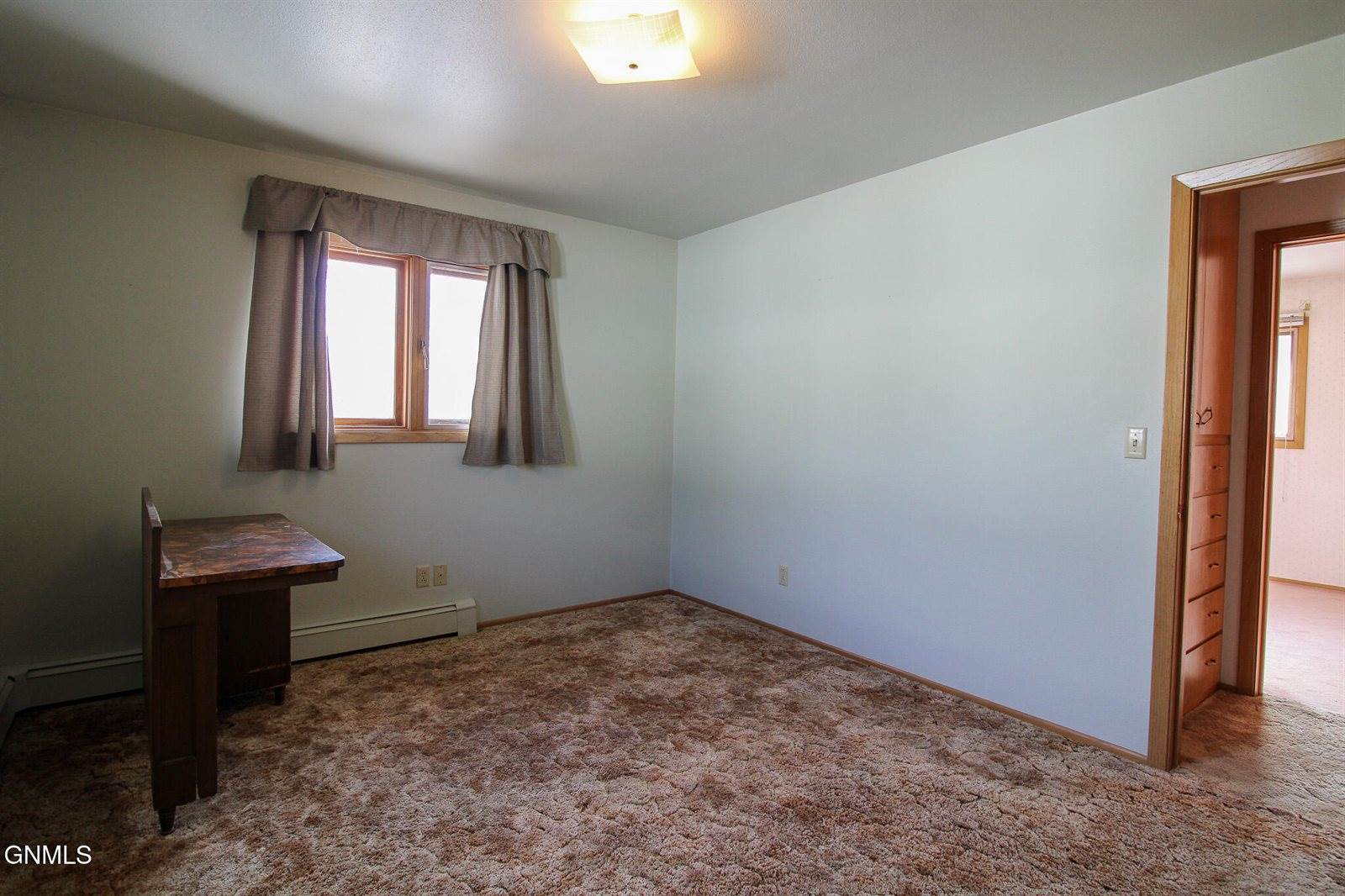 2105 3rd Street North, Bismarck, ND 58501