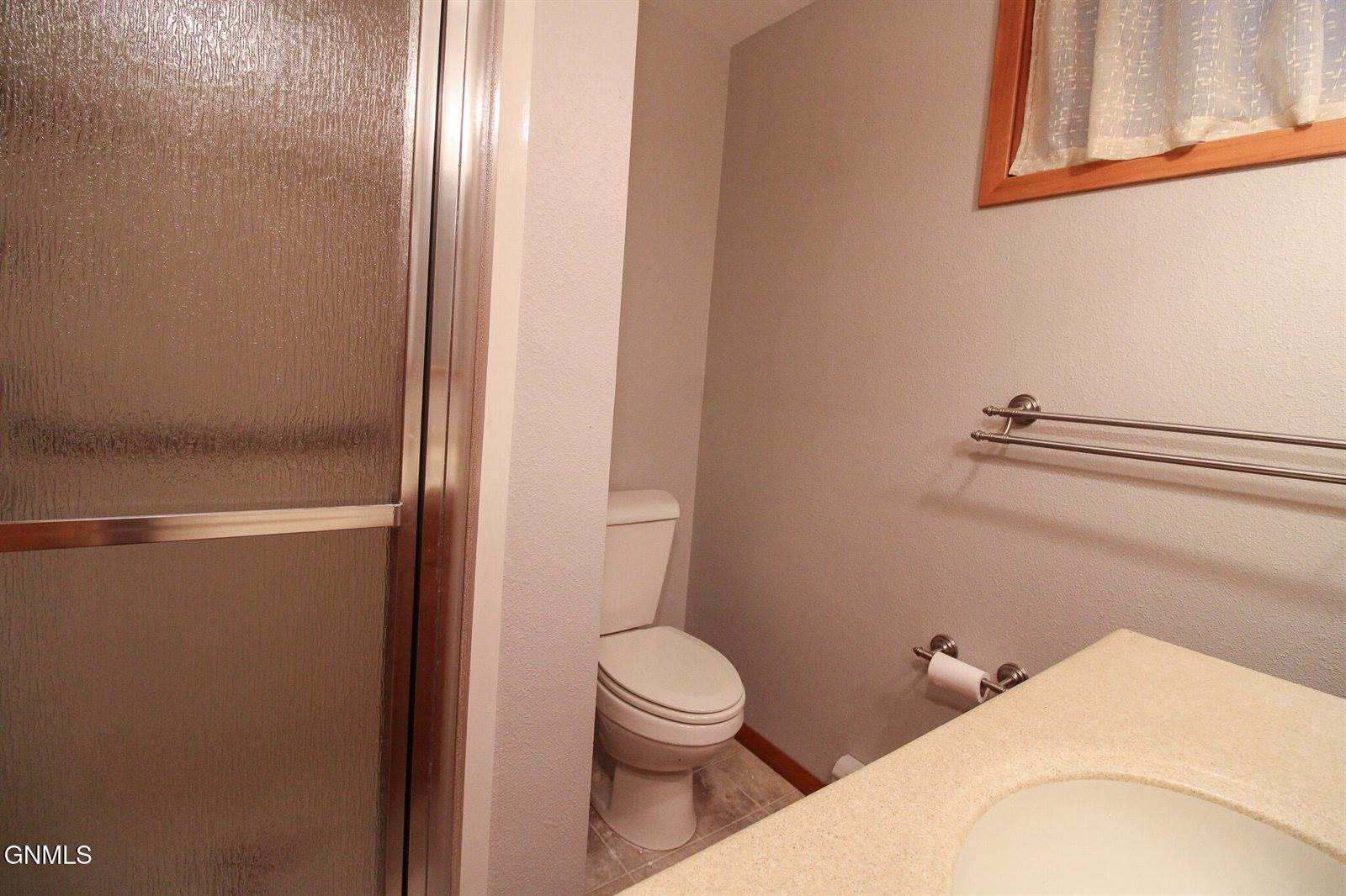 2105 3rd Street North, Bismarck, ND 58501