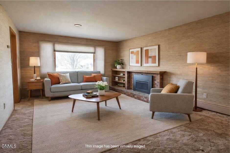 2105 3rd Street North, Bismarck, ND 58501