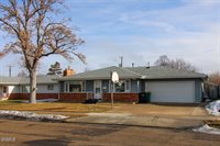 2105 3rd Street North, Bismarck, ND 58501
