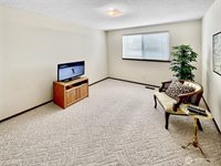 916 Cathy Court SE, Tumwater, WA 98501