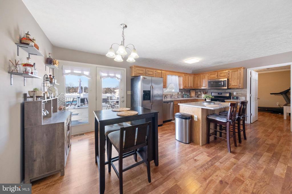 450 Creekside Drive, Luray, VA 22835