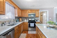 450 Creekside Drive, Luray, VA 22835