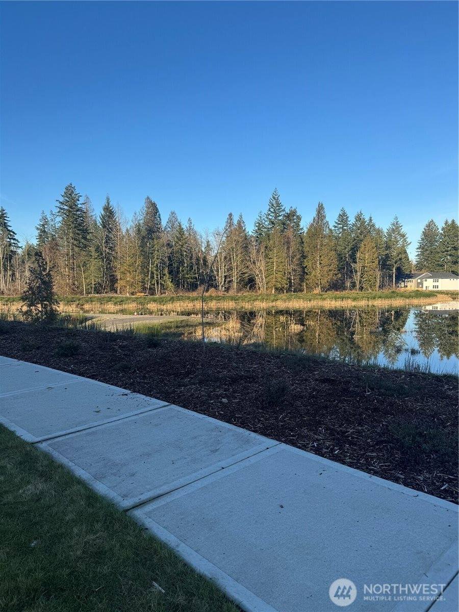 3901 Hyde Loop NE, Olympia, WA 98506