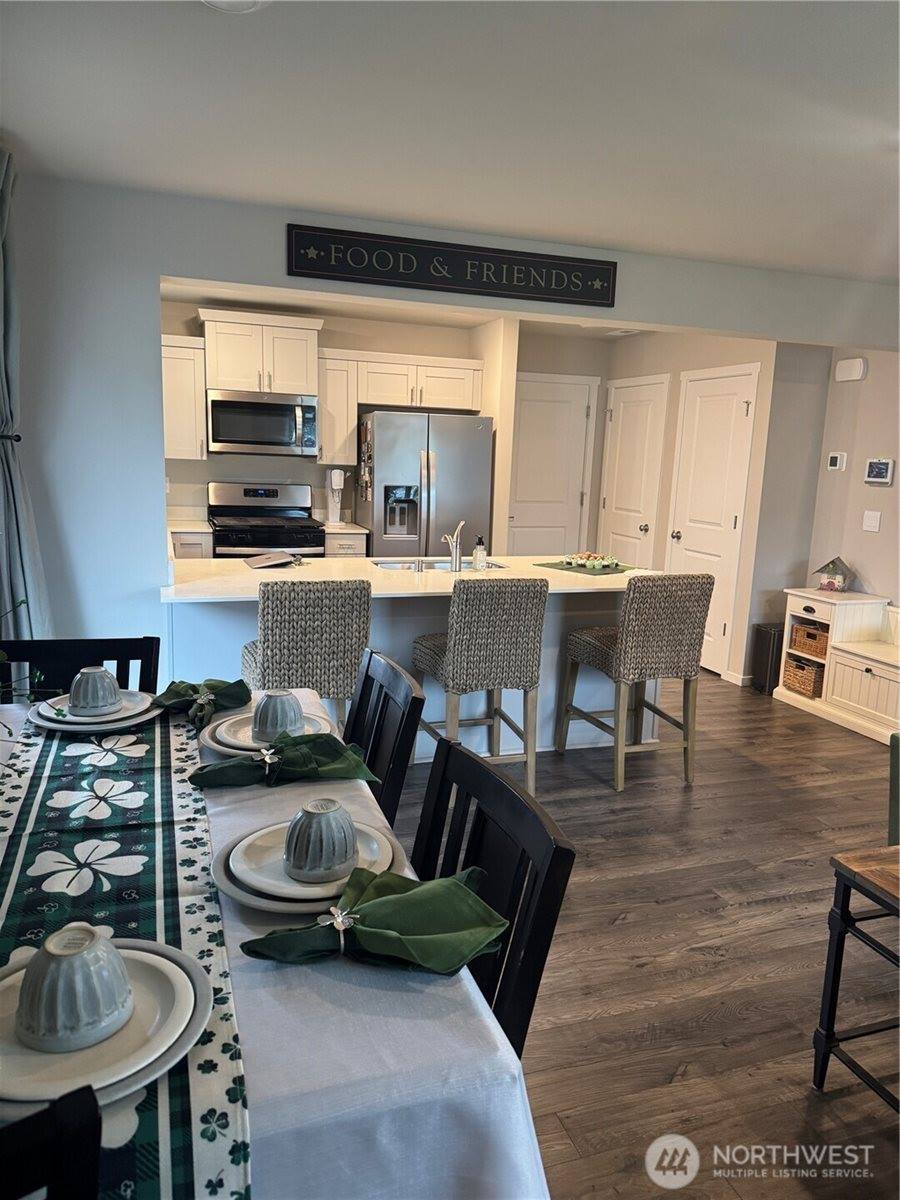 3901 Hyde Loop NE, Olympia, WA 98506