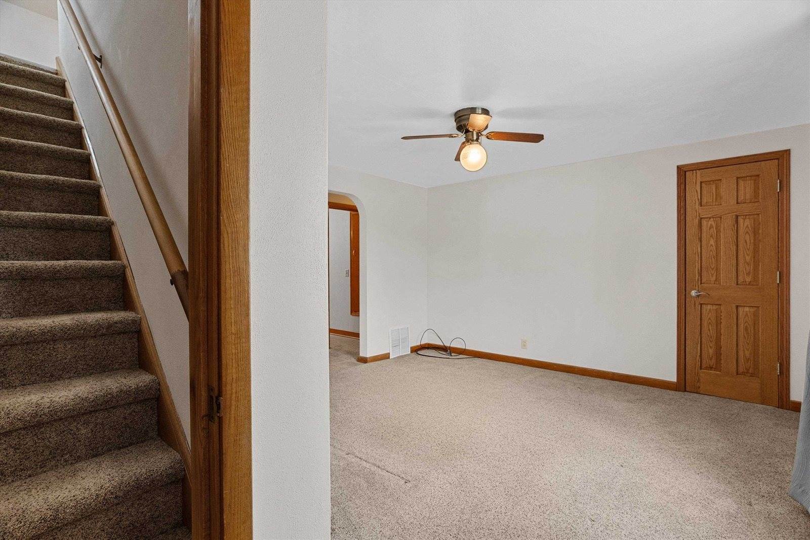 406 N Spruce Avenue, Marshfield, WI 54449