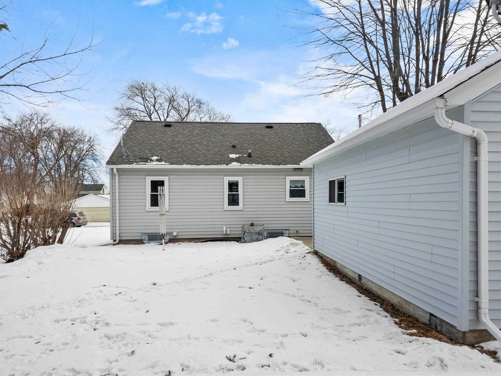 406 N Spruce Avenue, Marshfield, WI 54449