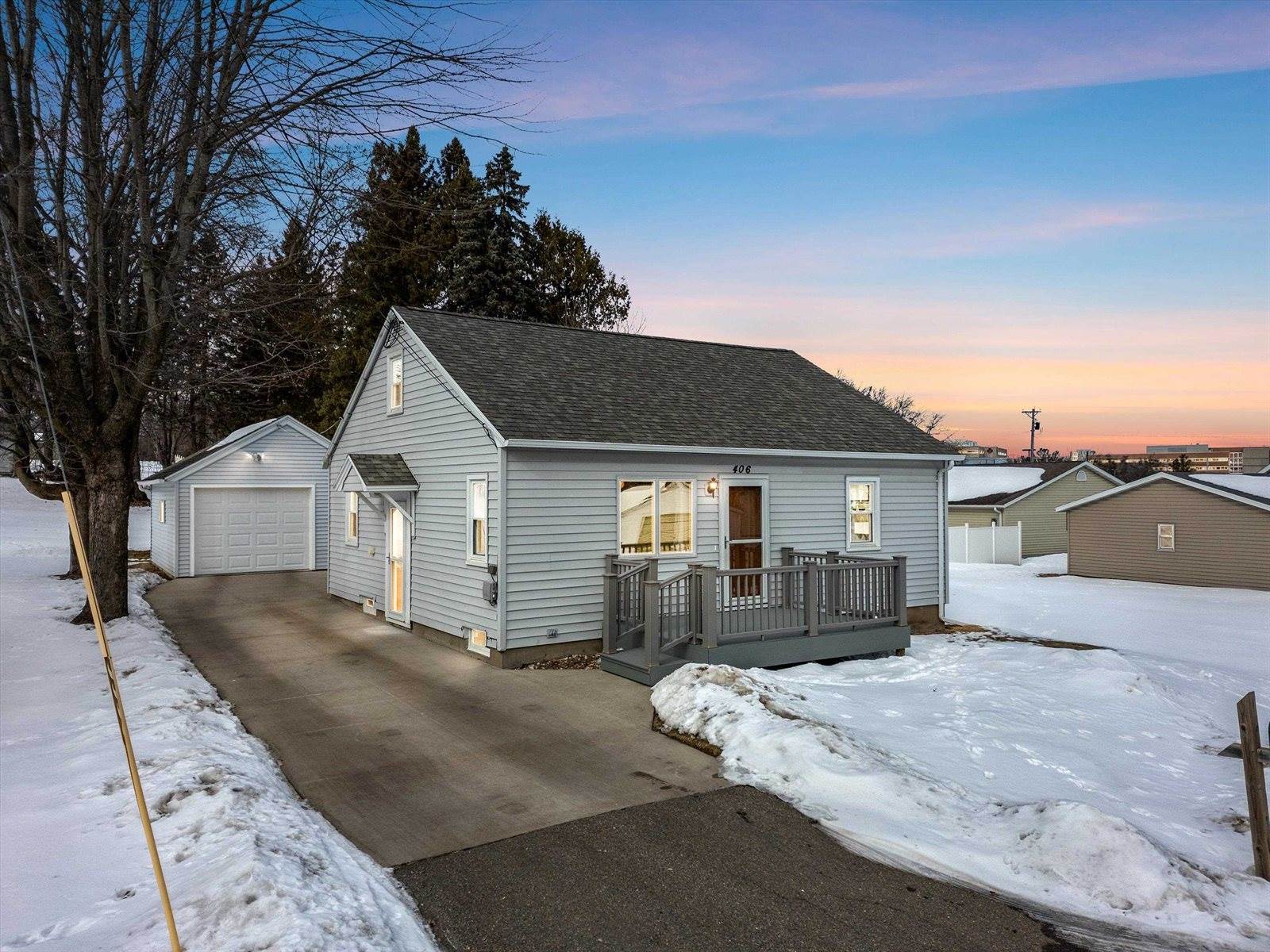 406 N Spruce Avenue, Marshfield, WI 54449