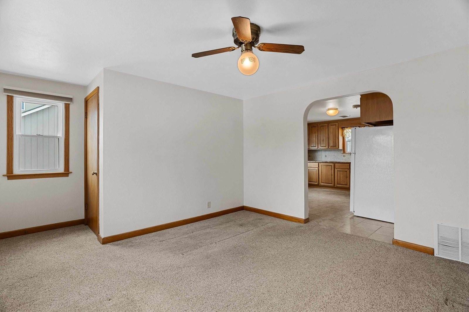 406 N Spruce Avenue, Marshfield, WI 54449