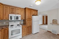 406 N Spruce Avenue, Marshfield, WI 54449