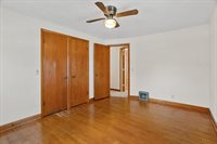 406 N Spruce Avenue, Marshfield, WI 54449