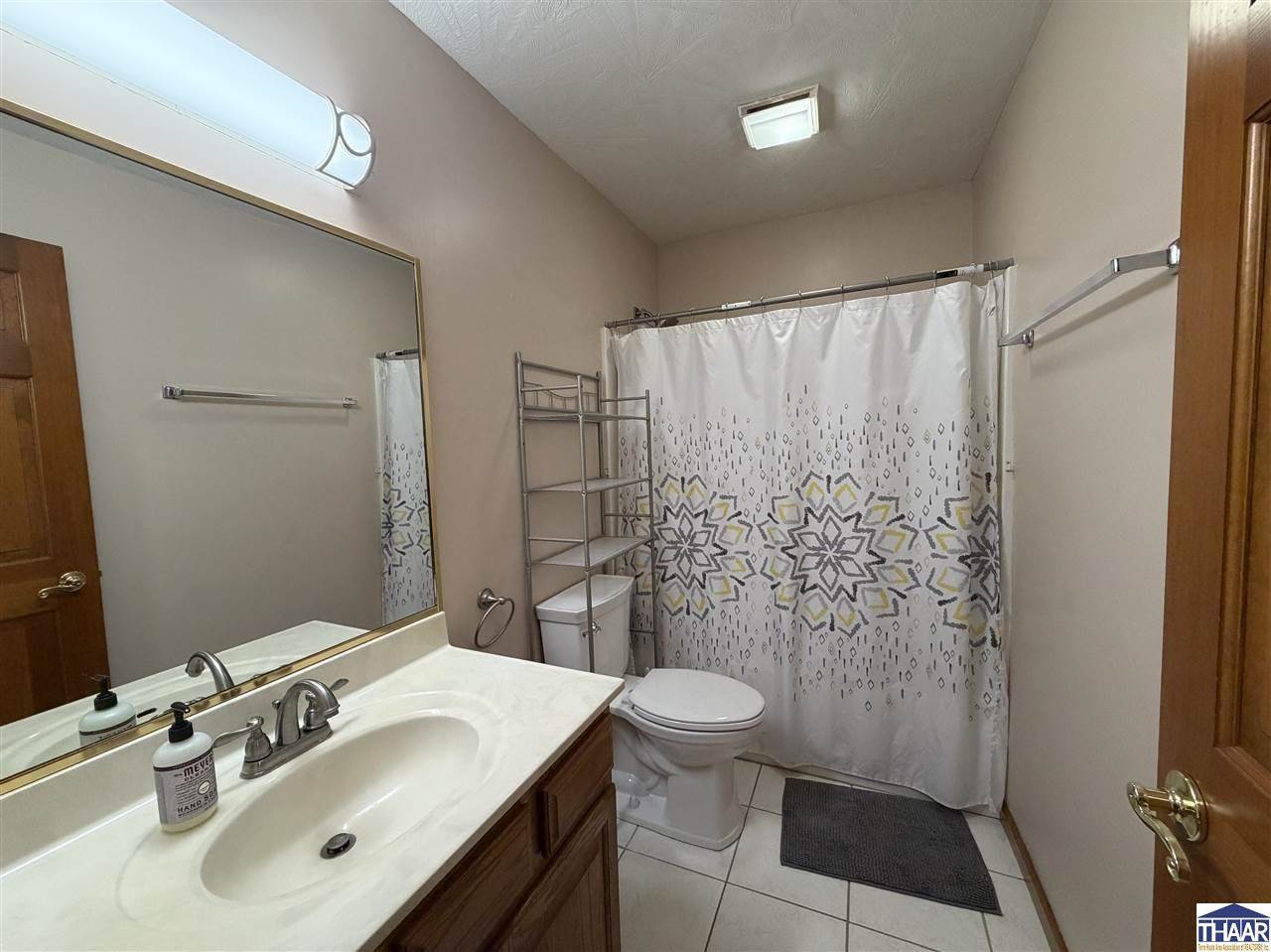 8600 North Lakewood, West Terre Haute, IN 47885