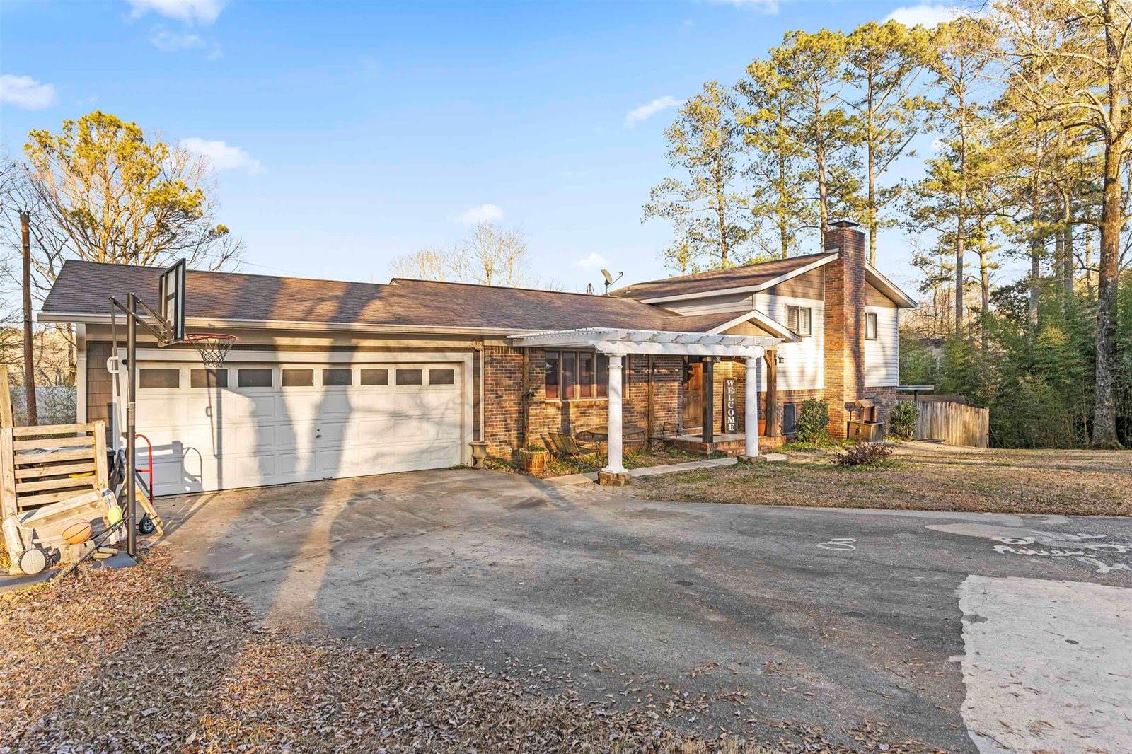 707 Saundra Cir, Cullman, AL 35055