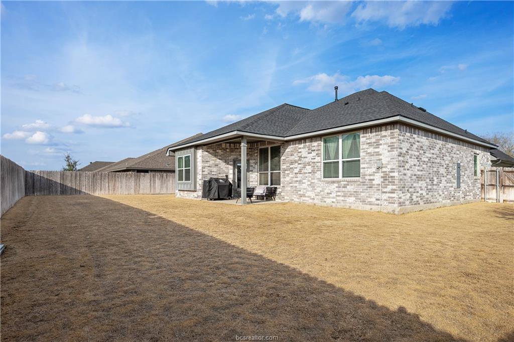 6334 Eldora Drive, College Station, TX 77845