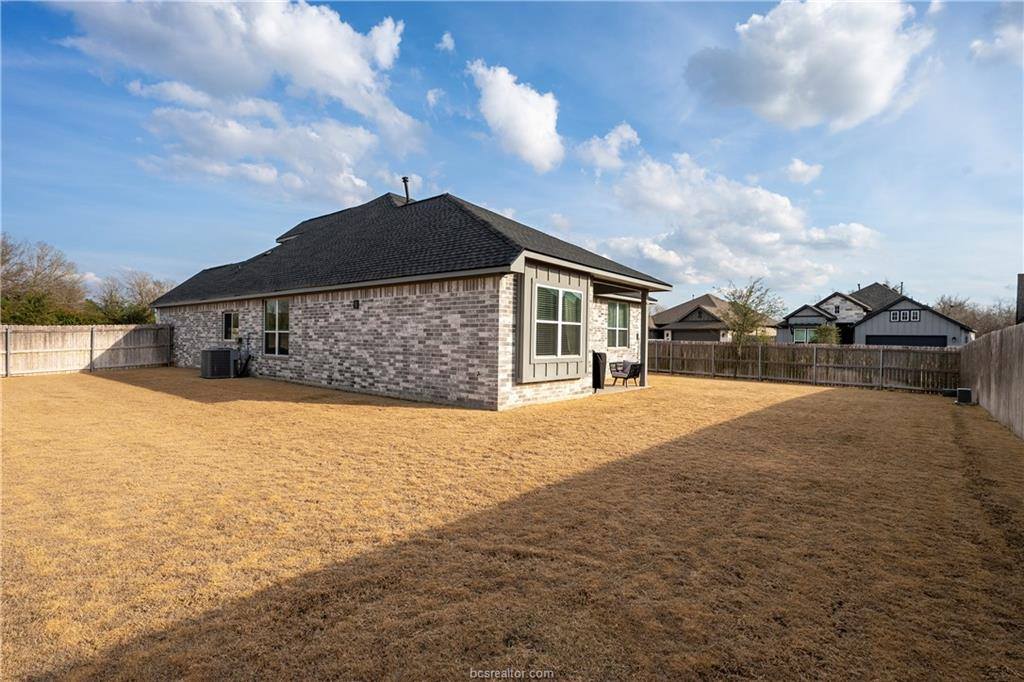 6334 Eldora Drive, College Station, TX 77845