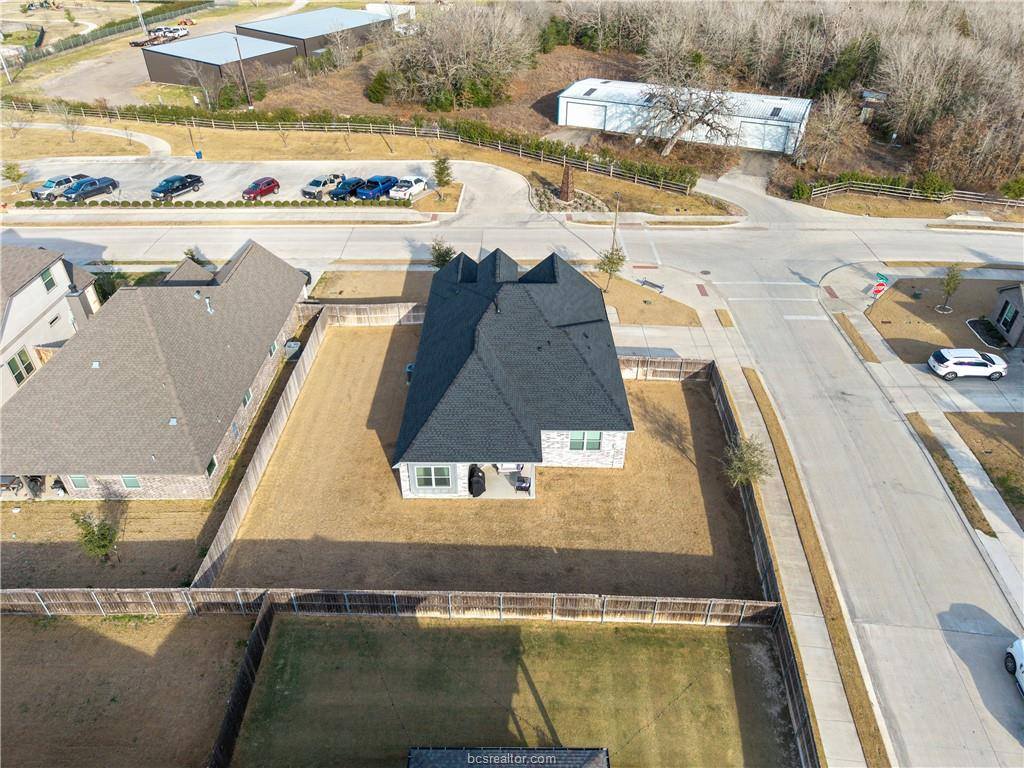 6334 Eldora Drive, College Station, TX 77845