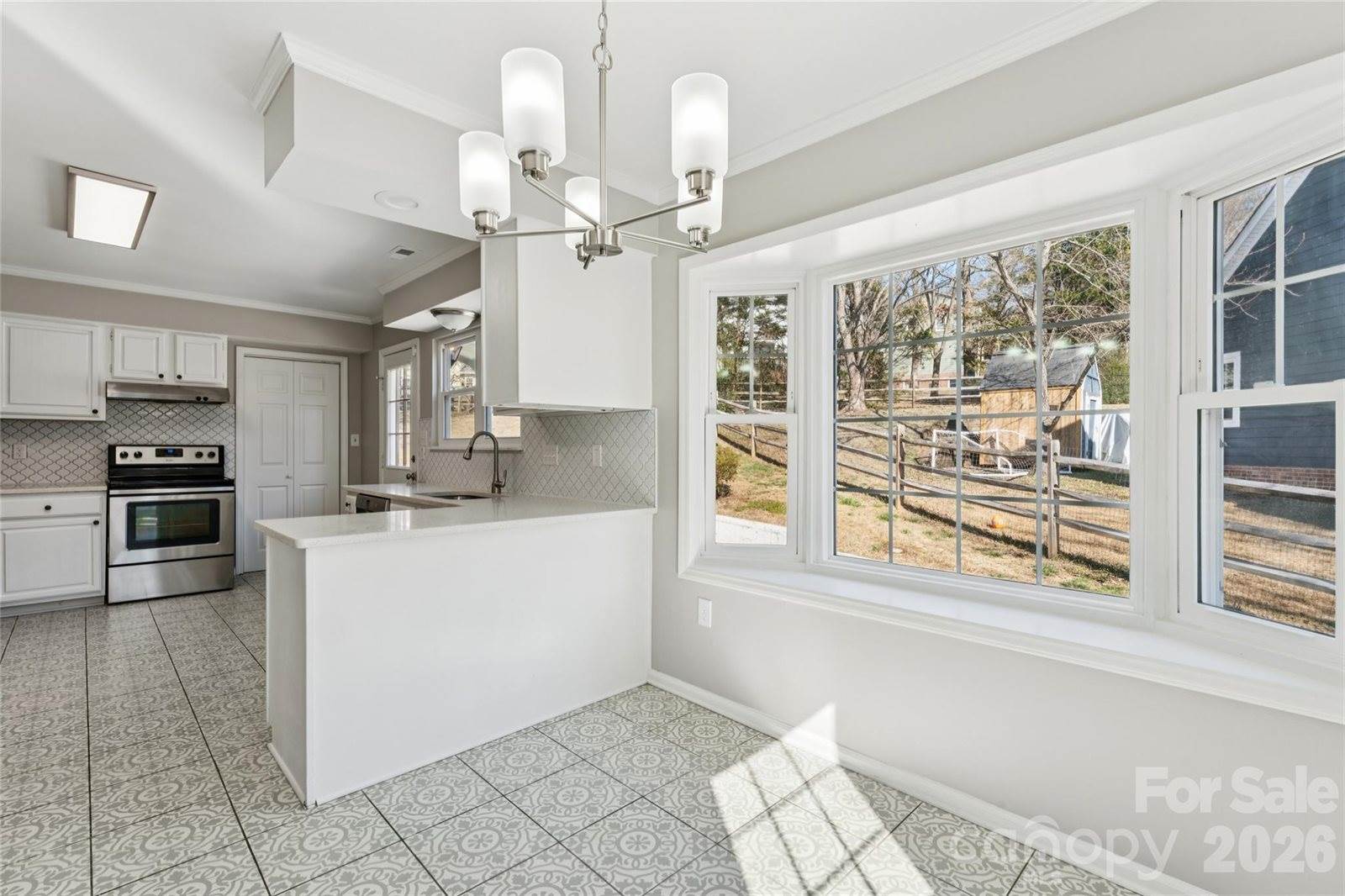 9927 Alden Glen Drive, Charlotte, NC 28269