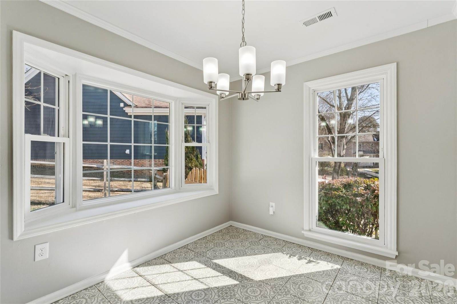 9927 Alden Glen Drive, Charlotte, NC 28269