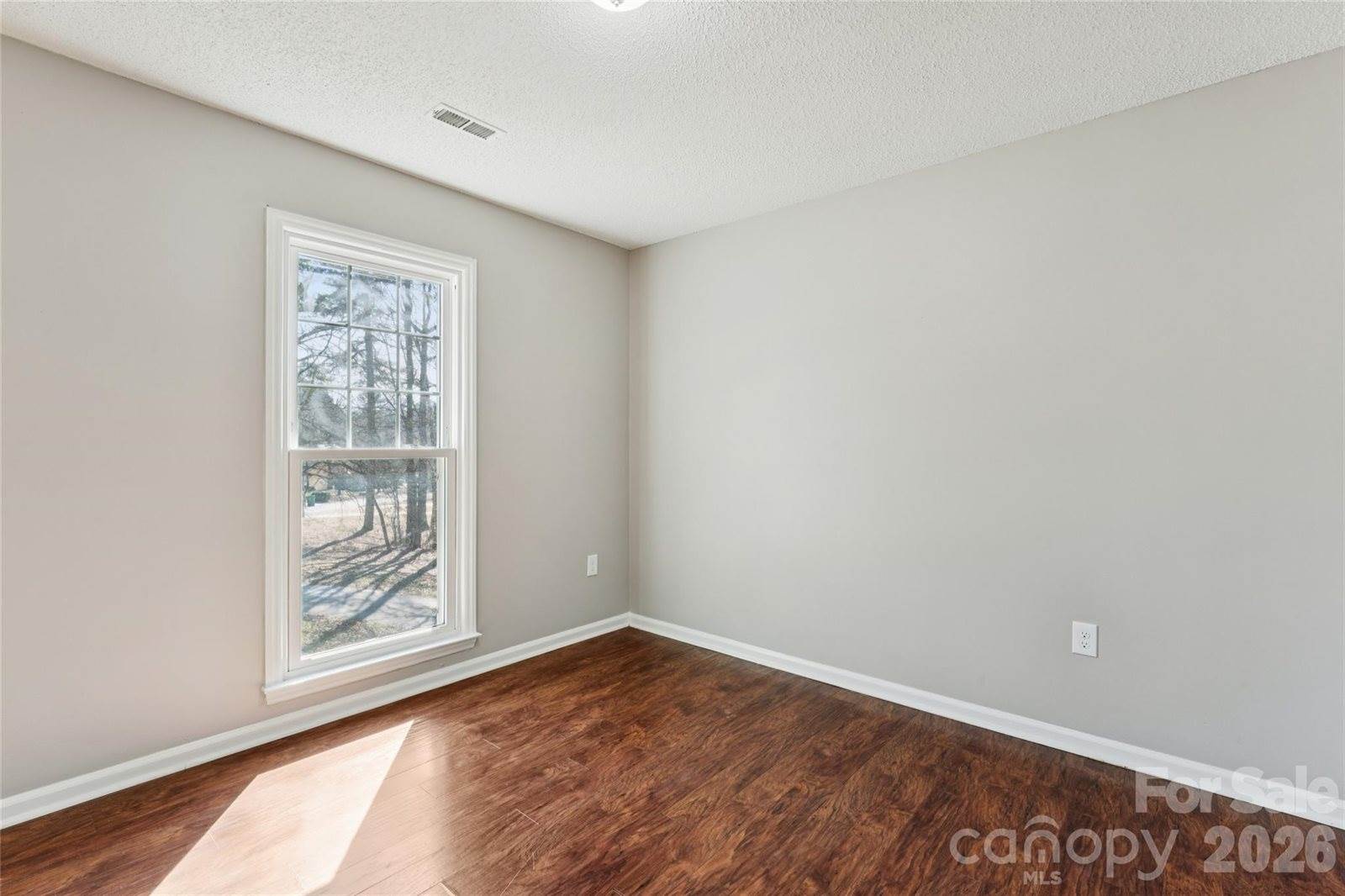 9927 Alden Glen Drive, Charlotte, NC 28269