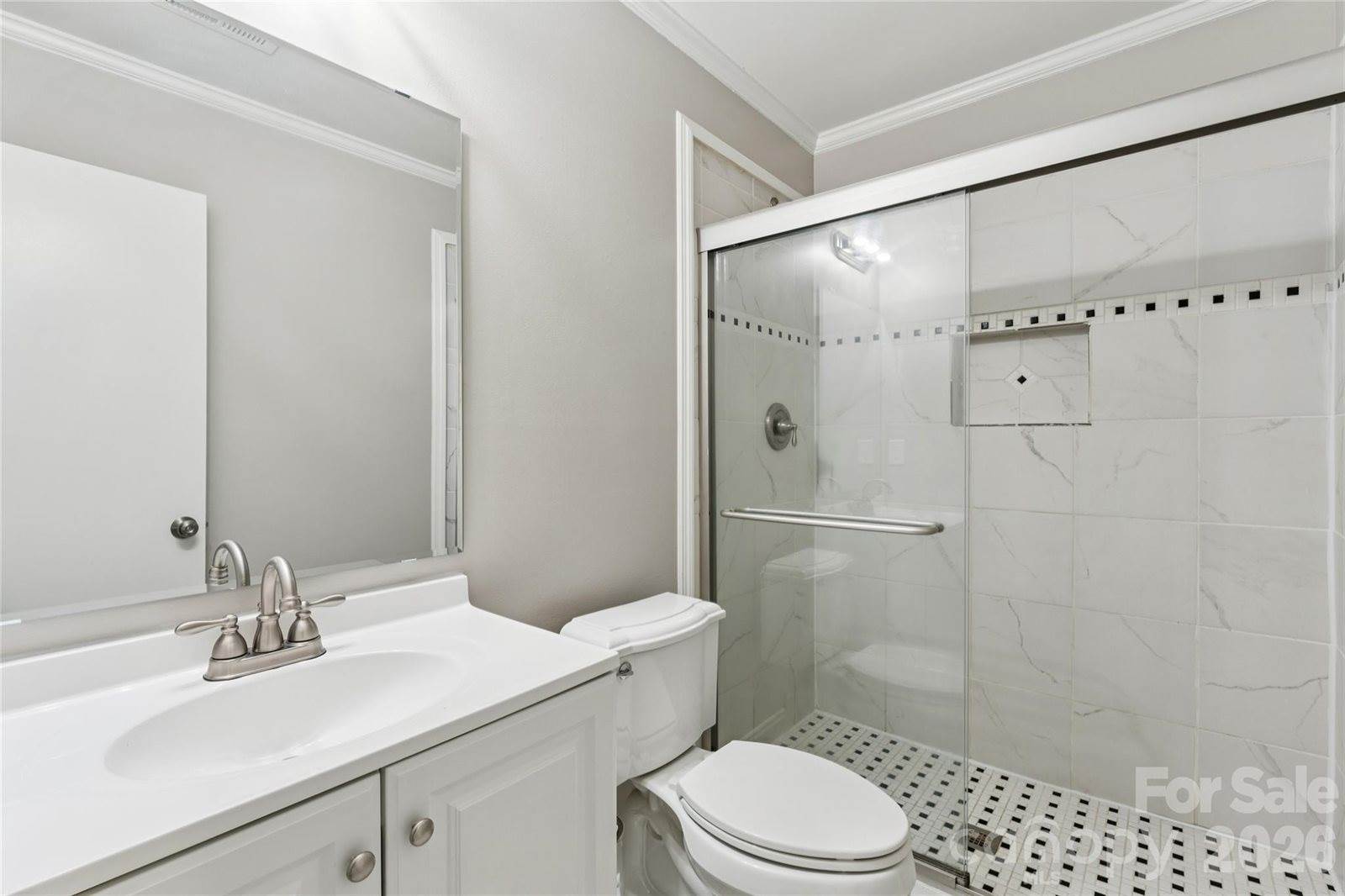 9927 Alden Glen Drive, Charlotte, NC 28269