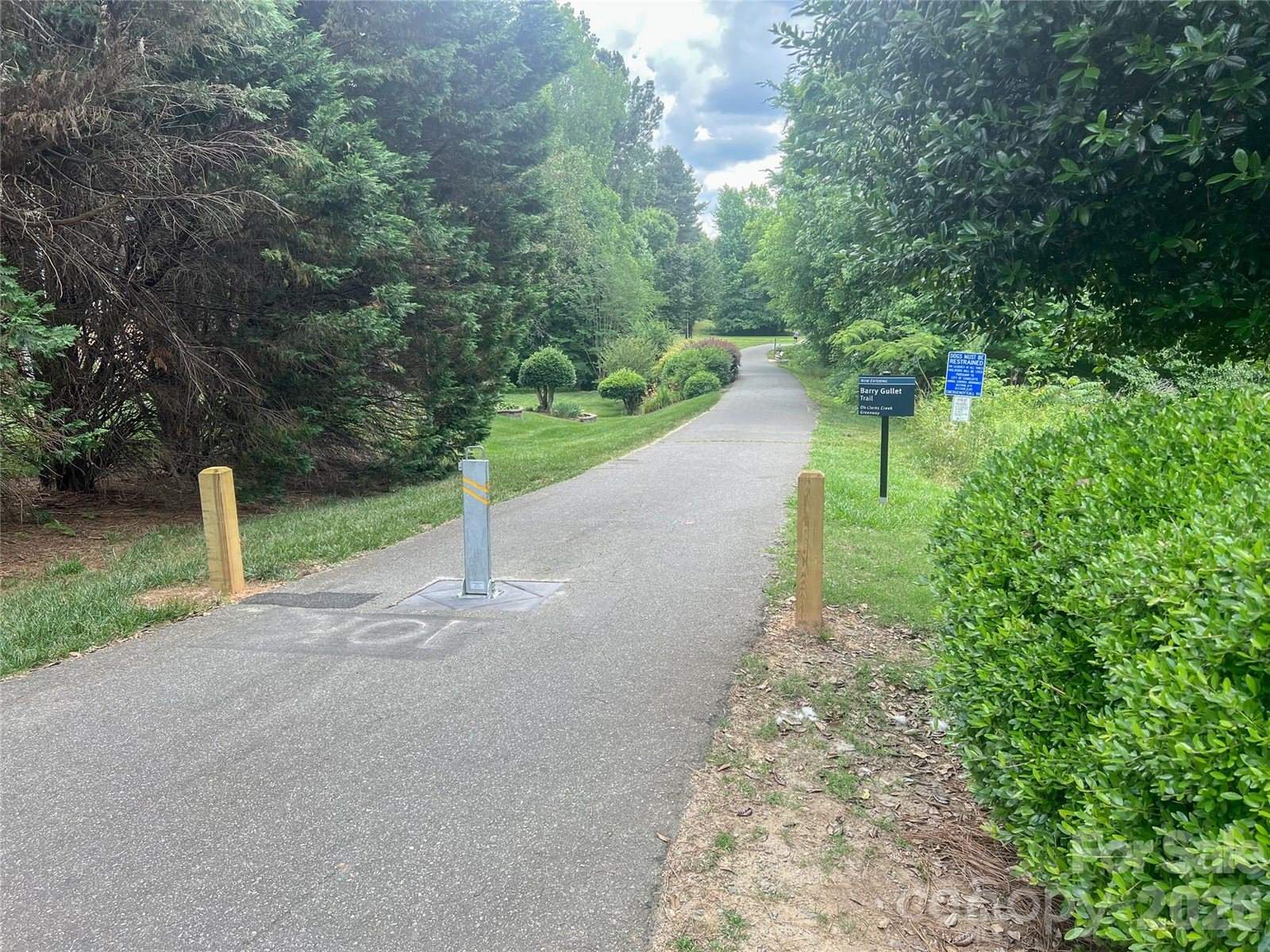 9927 Alden Glen Drive, Charlotte, NC 28269