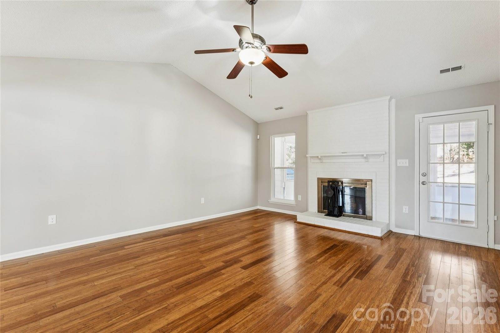 9927 Alden Glen Drive, Charlotte, NC 28269