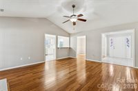 9927 Alden Glen Drive, Charlotte, NC 28269