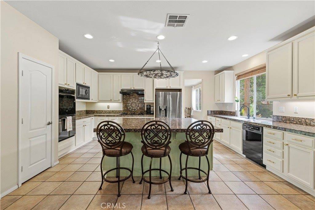 26648 Shakespeare Lane, Stevenson Ranch, CA 91381