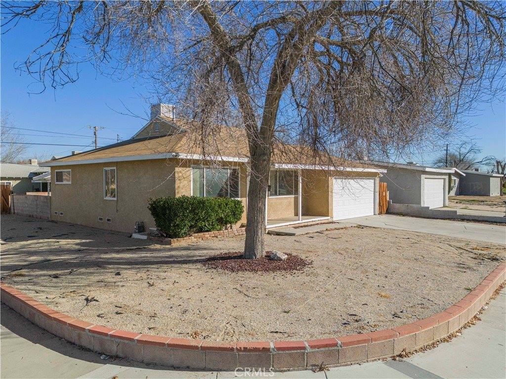 621 West Avenue H12, Lancaster, CA 93534
