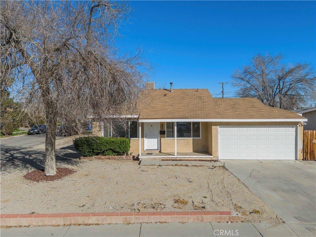 621 West Avenue H12, Lancaster, CA 93534