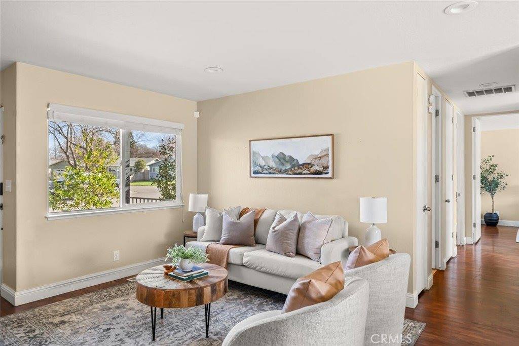 4 Lakewood, Chico, CA 95926