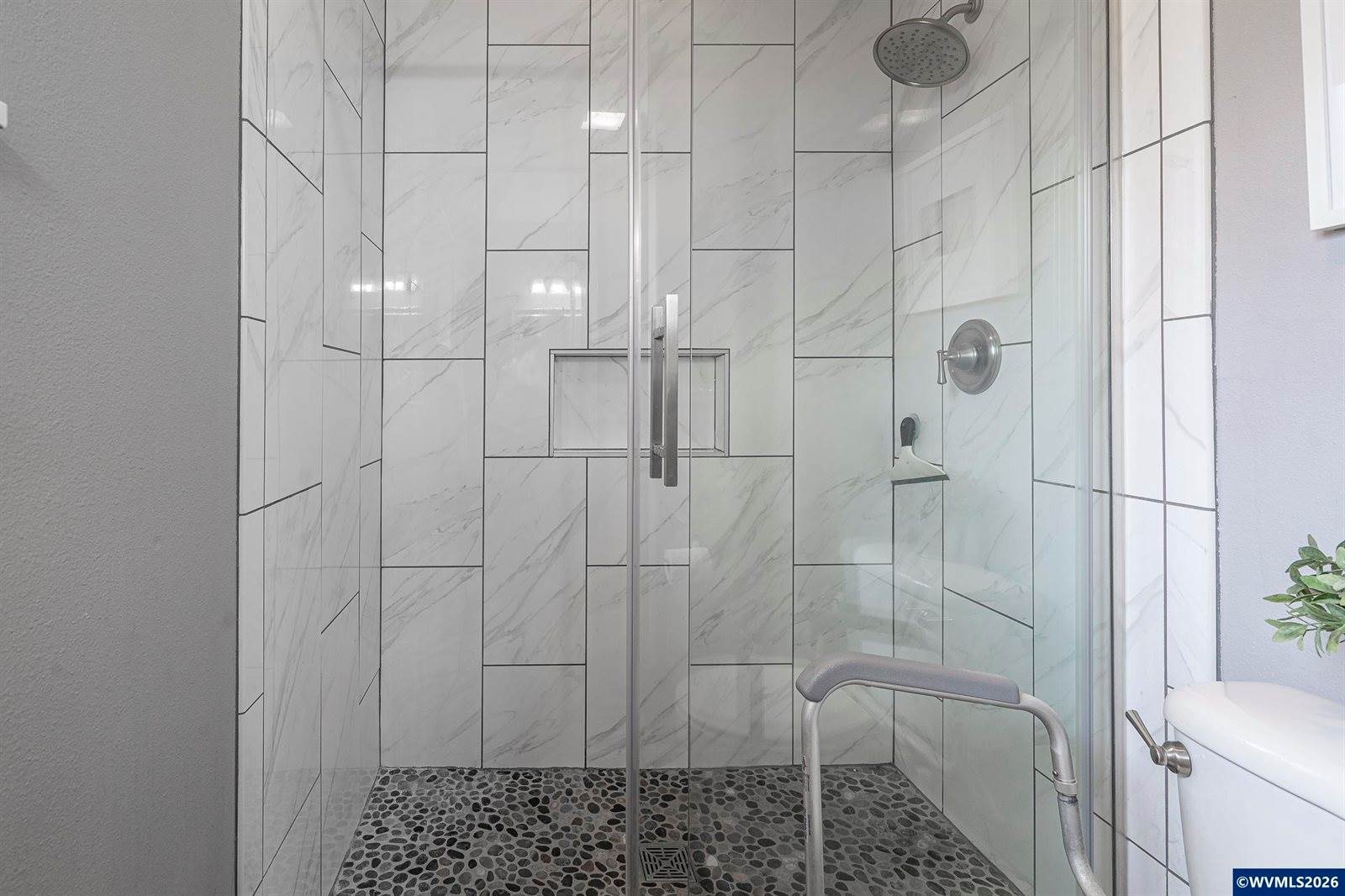 1931 Arroyo Ridge Dr, Albany, OR 97321